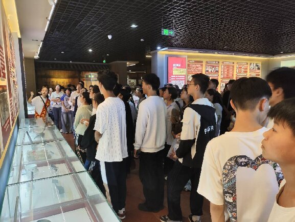 彭翔宇.jpg 彭翔宇.jpg
